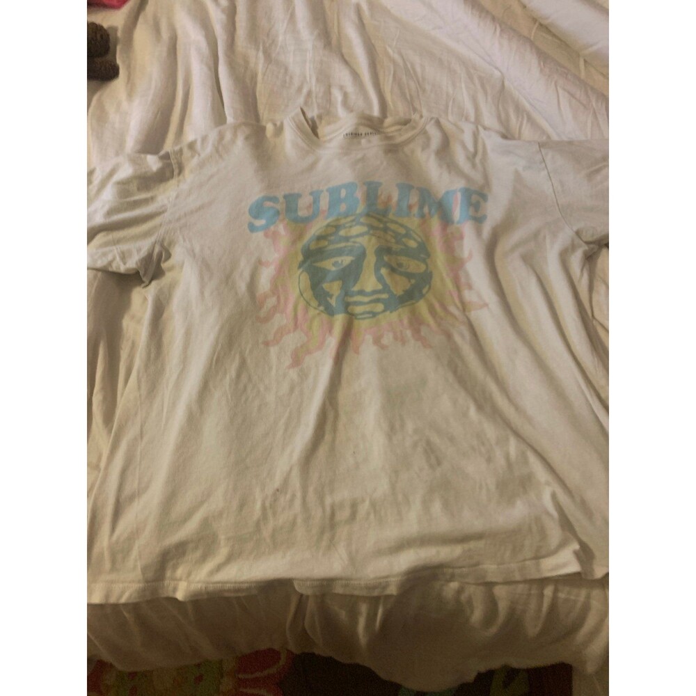 American Eagle AE Band Tee – Sublime Graphic Design – Size Medium